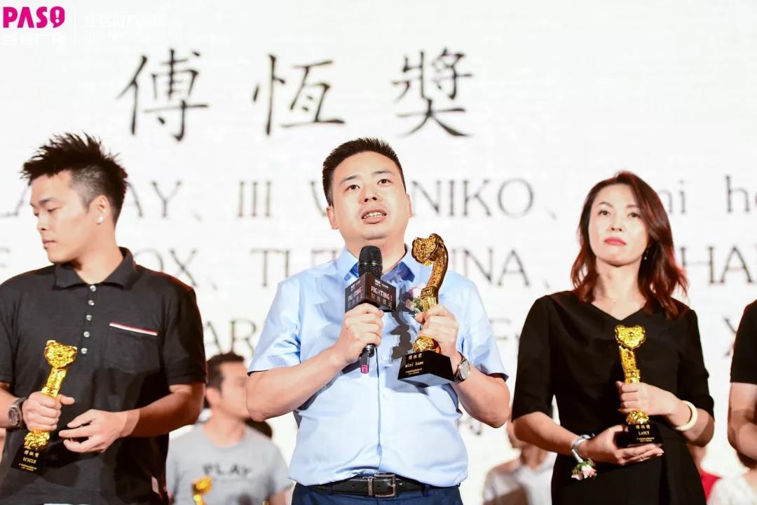 百信廣場(chǎng)招商答謝PARTY圓滿召開， “白云航母”蓄勢(shì)待發(fā)！