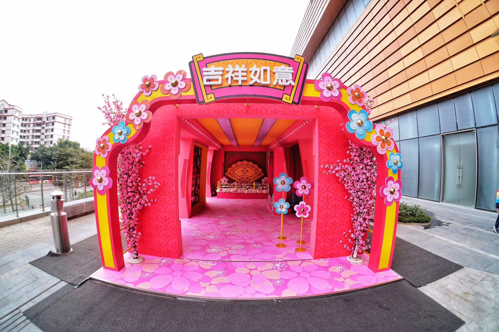 星光熠熠,百信廣場開啟多重驚喜賀新春